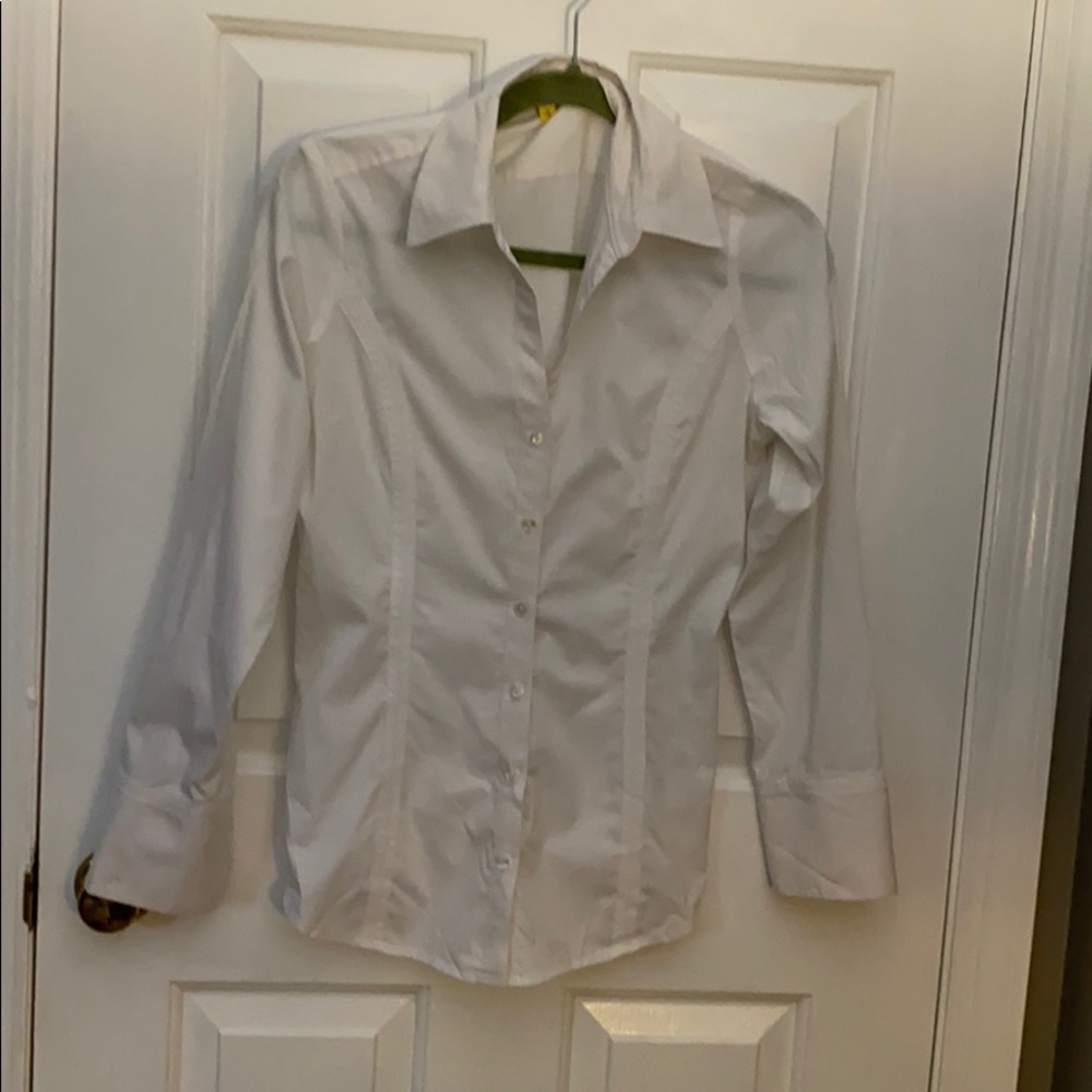 2 long sleeves shirts bottoms down for women